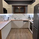 Ora House