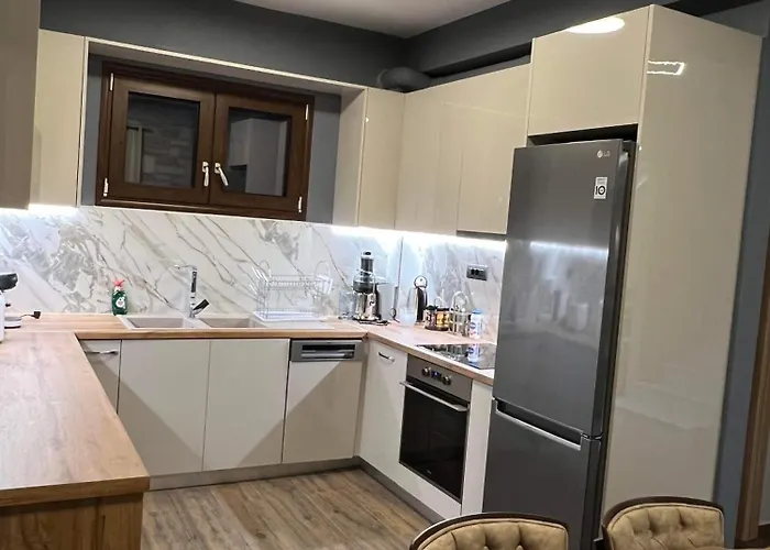 Ora House *